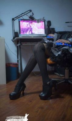 老扒夜夜春宵第二部的第1集_720在线手机播放