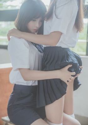 我和亲女在客厅作爱h在_1080P在线视频观看