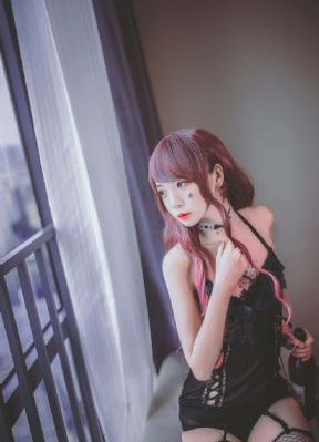 灰姑娘与四名骑士_1080完整版观看