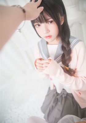 美女总裁在线观看完整版_BD韩语高清免费观看